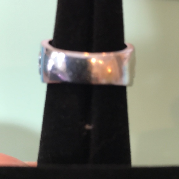 🆕 Large Crystal Round Center Stone in Silver-Tone - Picture 4 of 4